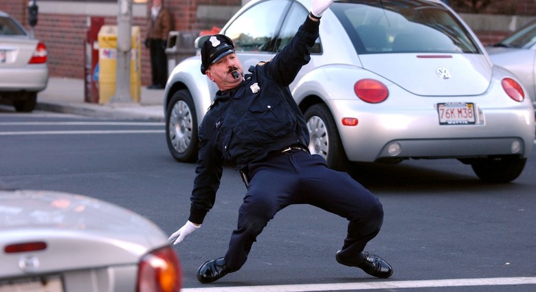 Top 10 tancujúcich policajtov