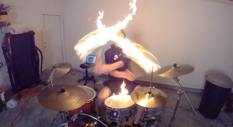 Burn od Ellie Goulding- skutočne ohnivá verzia na bubnoch!