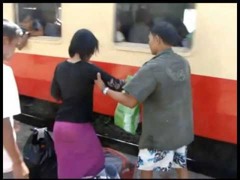 Železničná doprava v Mjanmarsku