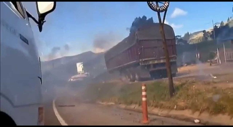 Výbuch skladiska s ohňostojmi- Kolumbia