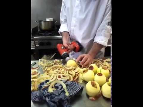 Ako ošúpať jablká za pomoci vŕtačky