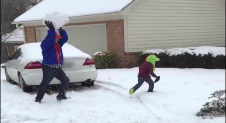 Ako sa s deťmi (ne)hrať v snehu