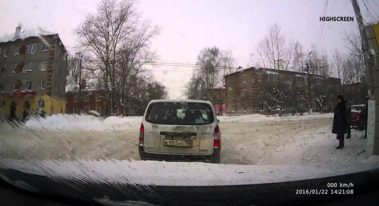 Bitka dvoch ruských vodičov: Nie všetko sa dá riešiť výmenou názorov!