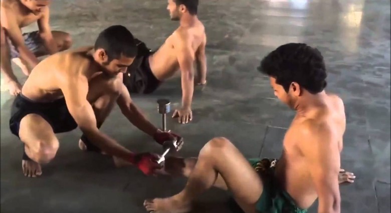 Extrémny Muay Thai tréning pre drsňákov